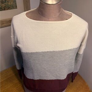 Elegant Color Block Crew Neck Sweater